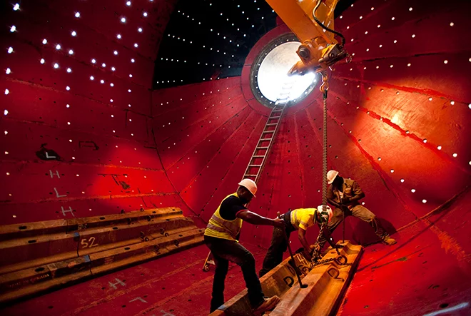 grinding mill reline in progress
